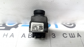 Polestar 2 21-25 front view camera in the radiator grille for 360