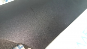 Volvo XC90 16-23 black lower right rear pillar trim, scratches