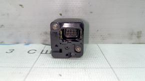 The Audi E-Tron rear view camera latches are broken.