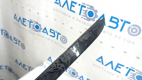Left windshield molding for Kia Niro 2023-2024, gloss black, scratches, glued on