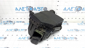 Volvo XC90 16-25 T8 supercharger air filter housing, broken mount