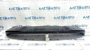 Kia Niro 23-24 trunk lid spoiler with brake light, scratches
