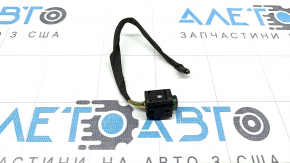 The front right airbag sensor connector for the Volvo XC90 16-22