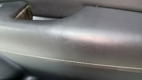 Volvo XC90 16-22 front right door panel, black leather, armrest and insert, black nappa leather, walnut molding, Bowers & Wilkins, scratches, broken fastener, peeling chrome on the handle