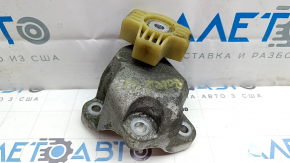Front Engine Upper Mount Bracket Right Polestar 2 21-
