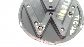The VW Tiguan 22-24 trunk door emblem has broken guides.