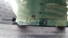 Hyundai Tucson 22-25 front panoramic glass scratch on the glass