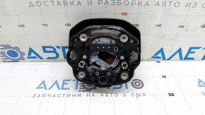 The driver's side airbag in the VW Tiguan 22-24 is black and has a rusty squib.