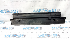 Lower radiator deflector for Toyota Rav4 19-25 hybrid