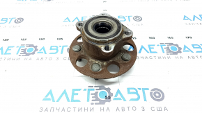 Rear right hub Toyota Rav4 19- AWD
