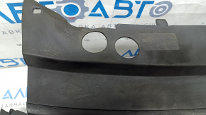 VW Tiguan 22-24 radiator grille without emblem, under radar, melted, covered in soot, sand