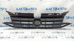 VW Tiguan 22-24 radiator grille without emblem, under radar, melted, covered in soot, sand