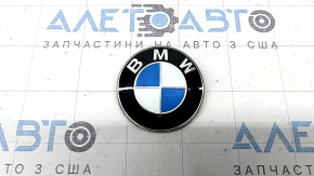 BMW X3 G01 18" trunk logo emblem - scratches