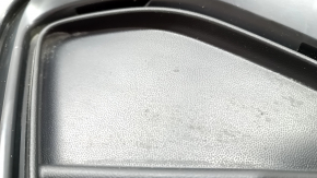 Left lower grille of the front bumper of a VW Tiguan 22-24 for parking sensors, structure, sand, dent