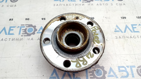 Polestar 2 21-25 AWD rear right hub rusty