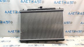 Nissan Rogue 08-12 water cooling radiator is bent