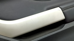 Front right door panel for Ford Explorer 21-23, black leather, XLT, black leather armrest, chrome insert, with handle, scratches