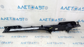 Front right door sill trim for VW Tiguan 18-24, black with chrome insert, backlit, broken fastener, needs cleaning