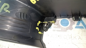 Front right door sill trim for VW Tiguan 18-24, black with chrome insert, backlit, broken fastener, needs cleaning