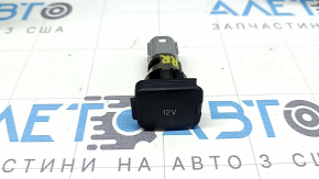 Cigarette lighter for the rear right arch trim of a Ford Explorer 20-23 with a cover