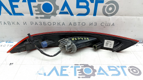 Right rear bumper light Polestar 2 21-25 LED, missing pin