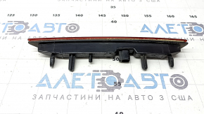 Ford Explorer 20-23 rear right reflector scratches