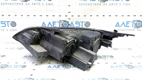 Chevrolet Volt 16 right front headlight - sand