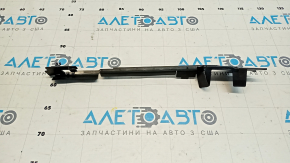 Radiator deflector seal right VW Jetta 19- 2.0T