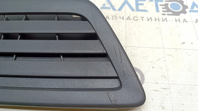 Right 2nd row seat heating air duct deflector Polestar 2 21-25 scratches