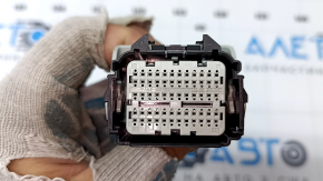 The Ford Explorer 20's SRS airbag computer chip is large.