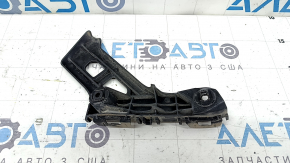 The front right bumper mount for a Lexus CT200h 11-17 is broken.