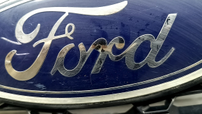 Radiator grill with frame and chrome assembly Ford Explorer 20-23 with emblem, XLT, sand, crack on the emblem, missing fragment on the emblem