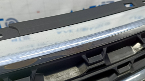 Radiator grill with frame and chrome assembly Ford Explorer 20-23 with emblem, XLT, sand, crack on the emblem, missing fragment on the emblem