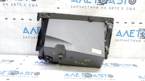 Chevrolet Volt 16 glove compartment, gray, worn