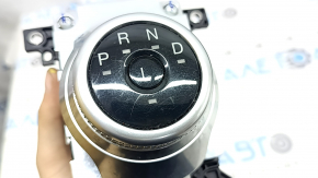 Ford Explorer 20-23 gearshift lever scratches