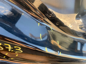 Right rear wing of Polestar 2 21-25 on the body, creases