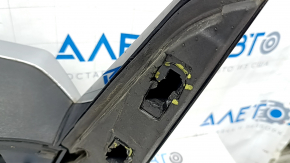 Ford Explorer 20-23 trunk lid spoiler with brake light, broken mountings