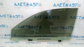 Lexus CT200h front left door glass scratches 11-17
