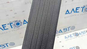 Mercedes W167 GLE 350 450 20-24 black, scratched inner front right door sill plate