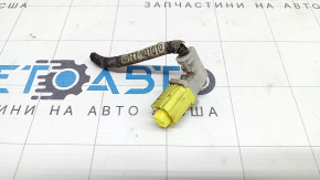 Lexus CT200h 11-17 front airbag sensor chip on TV