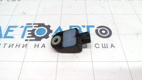 Lexus CT200h 11-17 front right airbag sensor on TV