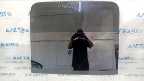 VW Tiguan 18-24 front panoramic glass, sooty, rust on the mount