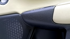 Black rear right door panel for Honda CRV 17-22, beige leather insert, beige leather armrest, wood-look molding, tweeter-like, dry-cleanable, scratches