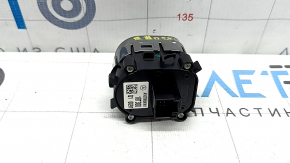 The Start/Stop button on a Mercedes W167 GLE 350 450 20-24 has peeled off.