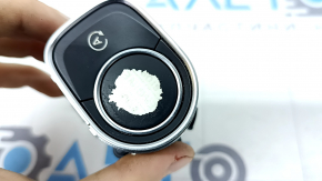 The Start/Stop button on a Mercedes W167 GLE 350 450 20-24 has peeled off.