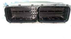 The ECU (engine computer) for the VW Tiguan 18-24 engine has a melted connector.