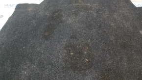 The trunk floor of a 16-23 Chevrolet Malibu needs to be dry cleaned, peeled off.