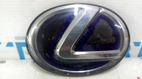 Lexus CT200h 11-17 tailgate emblem scratches, air inside, broken mount