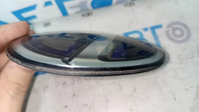 Lexus CT200h 11-17 tailgate emblem scratches, air inside, broken mount