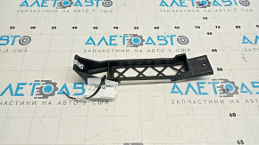 Front bumper mount center lower vertical Chevrolet Cruze 16-